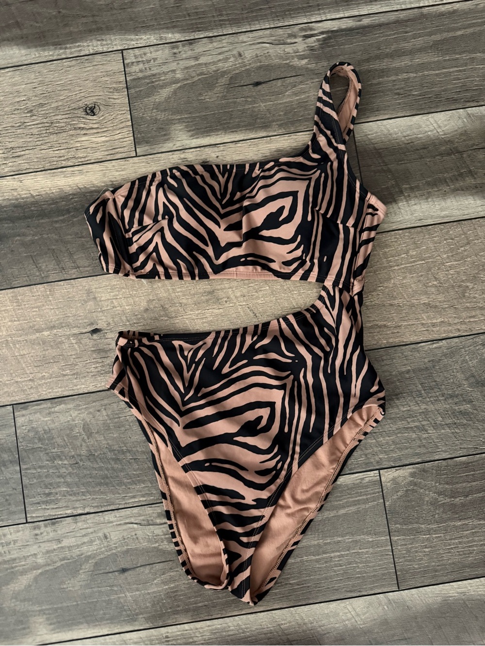 Shade & Shore Black and Tan Zebra One-Shoulder One-Piece Swimsuit